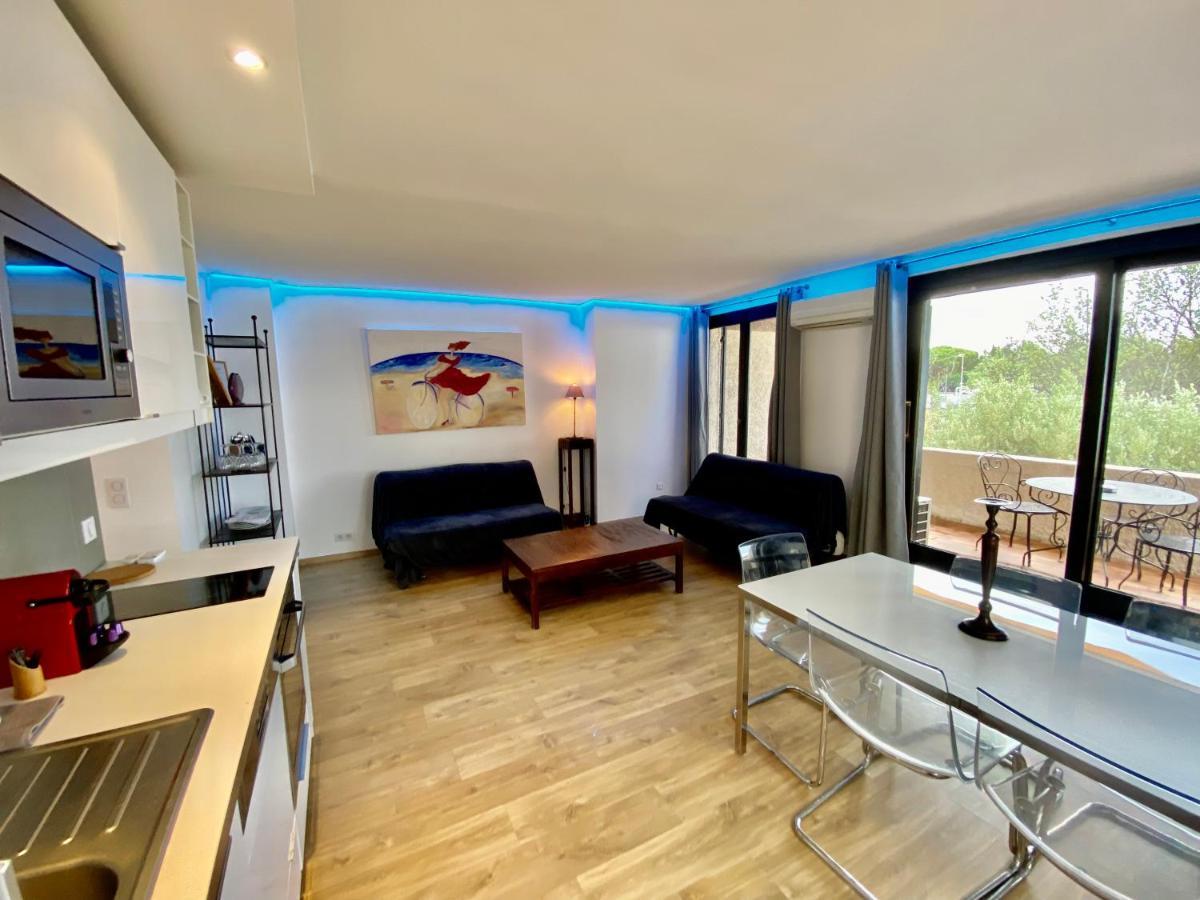 Marines Appartement Cogolin Exterior foto