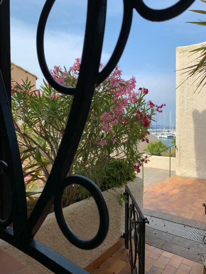 Marines Appartement Cogolin Exterior foto